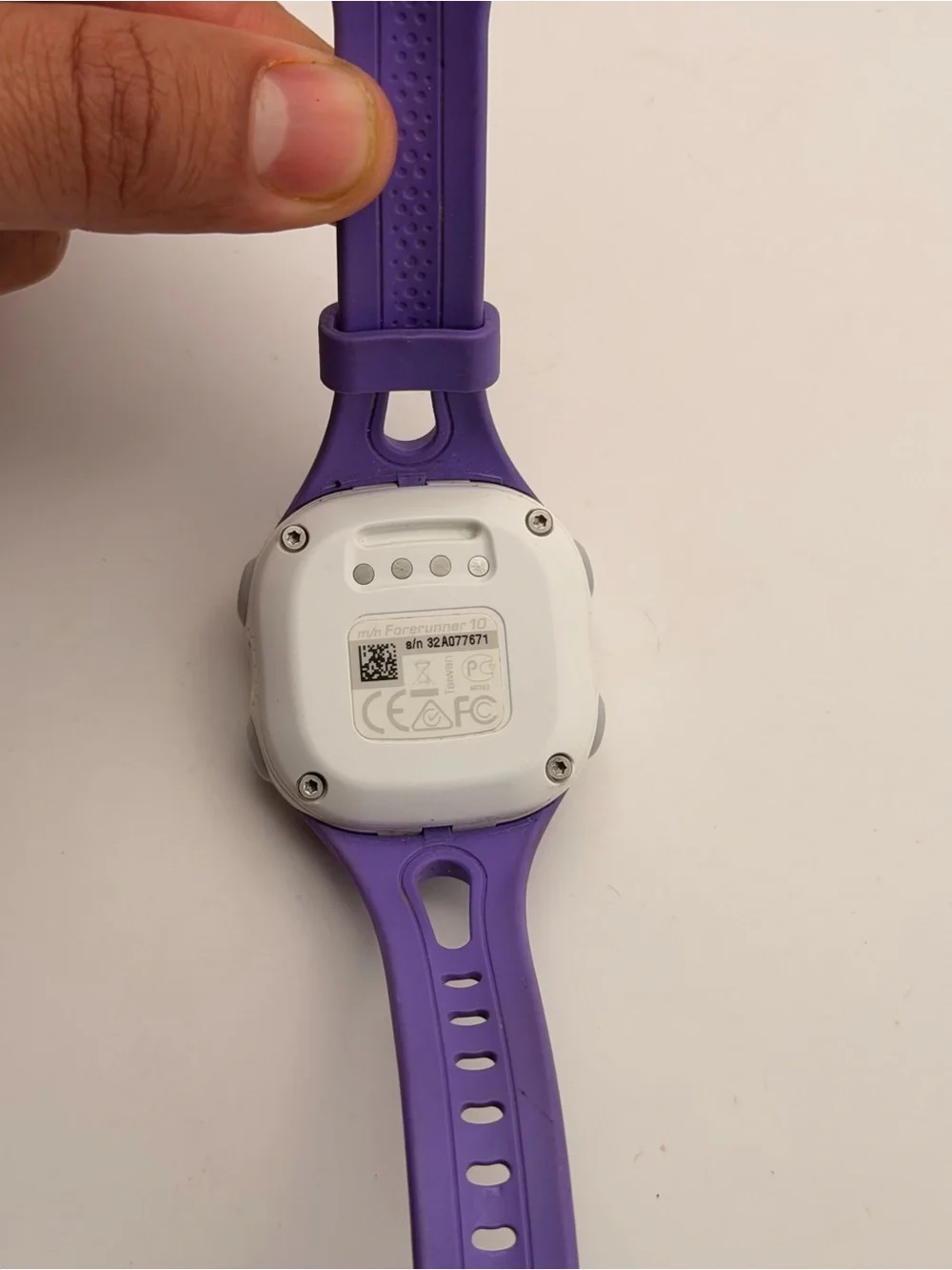 Garmin Forerunner 10, Charger included, Purple/White, very good, Tested